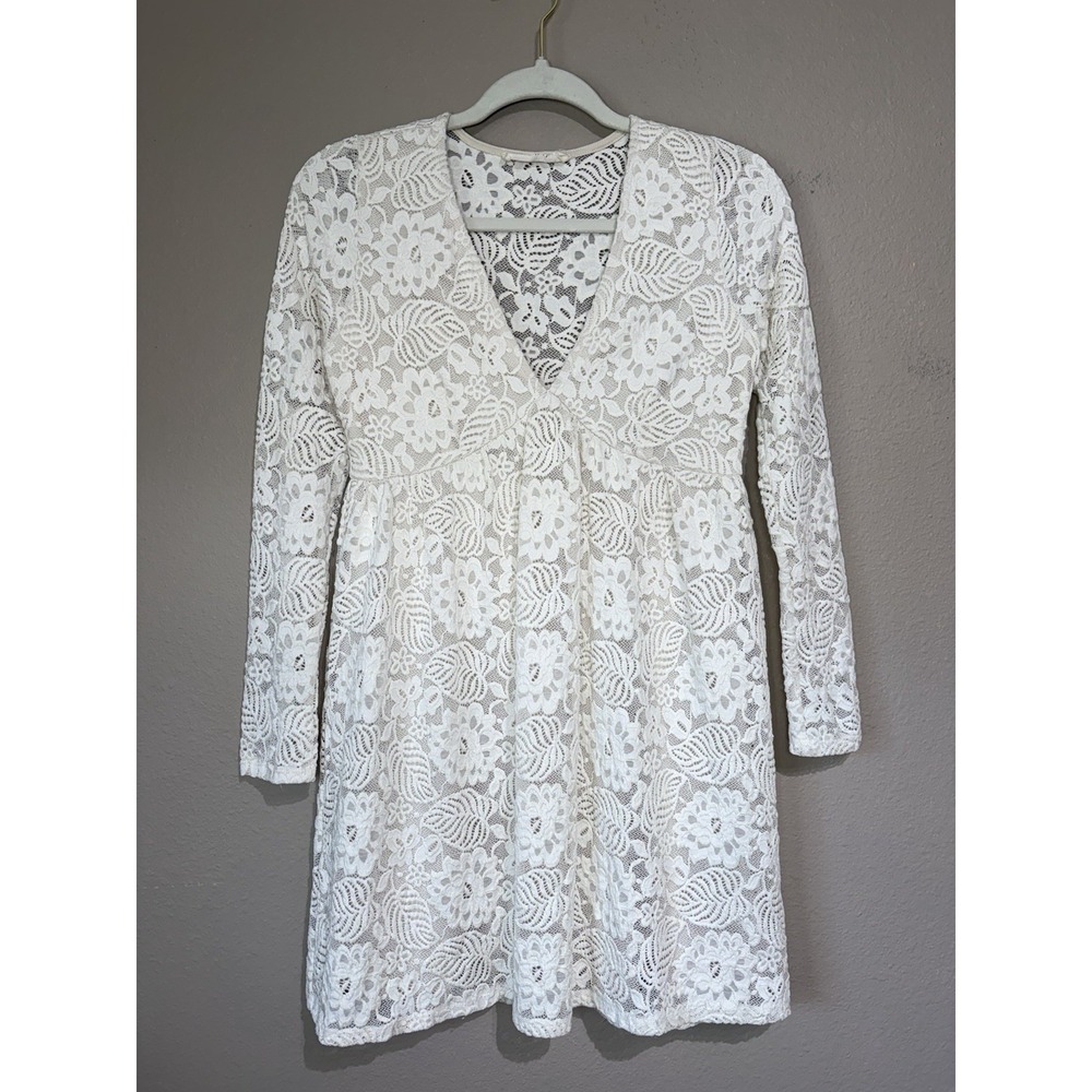Audrey 3+1 Babydoll dress Medium White Floral Embroidered Lace Mini Long Sleeve
